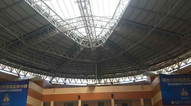 拉萨怎么区分管廊钢结构与桁架结构的管道支架